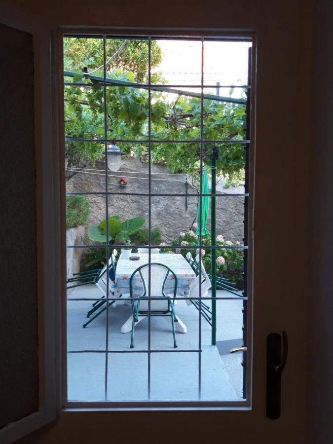 Guesthouse Palma Mali Lošinj Exteriör bild